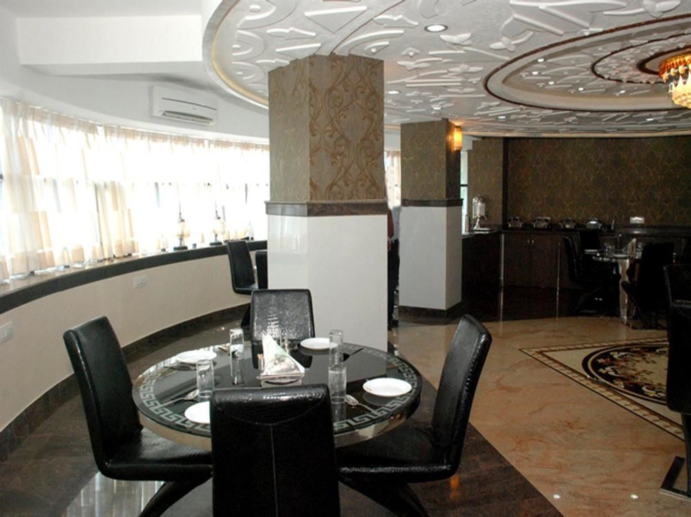 Treebo Trend Orient Grand Hotel Nagpur Exterior foto